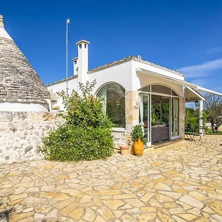 Sleeps 6 Pool Wifi Villa